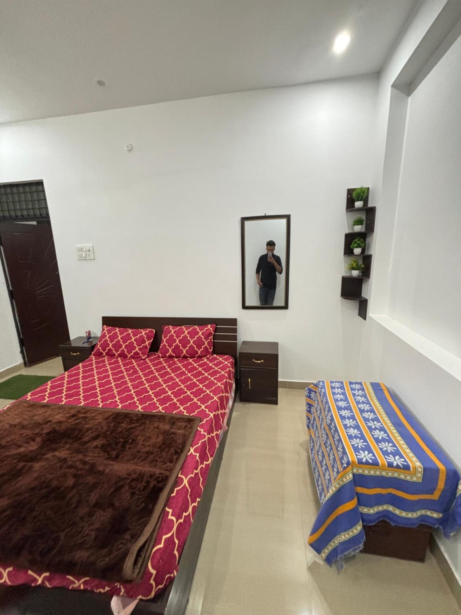 Srivastavas Home อัลลอฮาบาด ภายนอก รูปภาพ